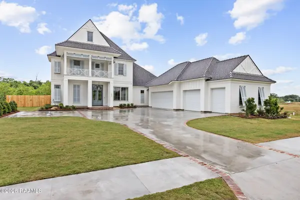103 Castle Vine Way, Lafayette, LA 70508
