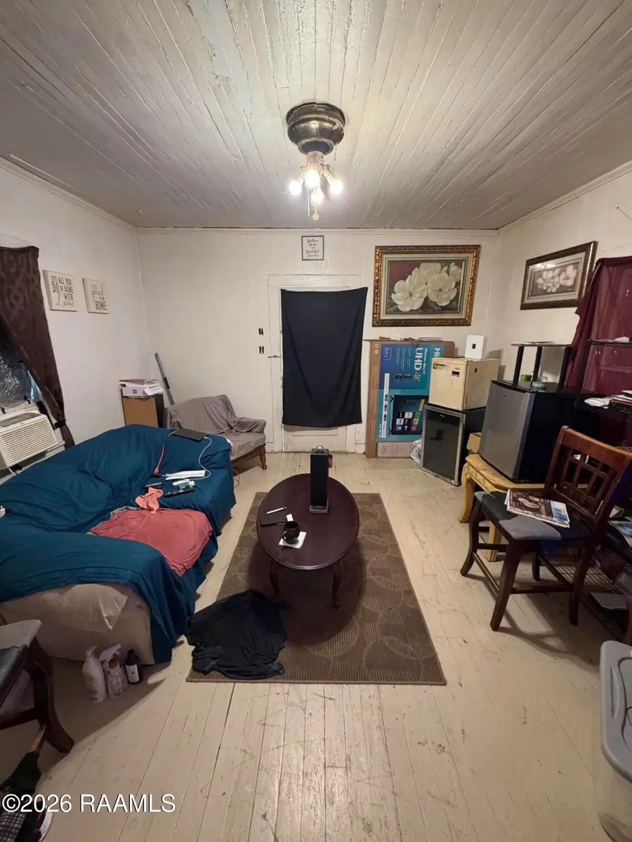 425 Saint Nicholas Street, Jeanerette, LA 70544 - #3