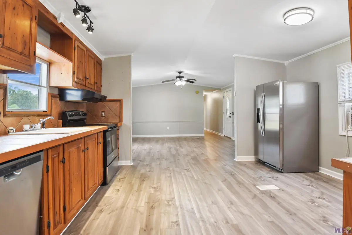 44345 Braud St, Sorrento, LA 70778 - #1