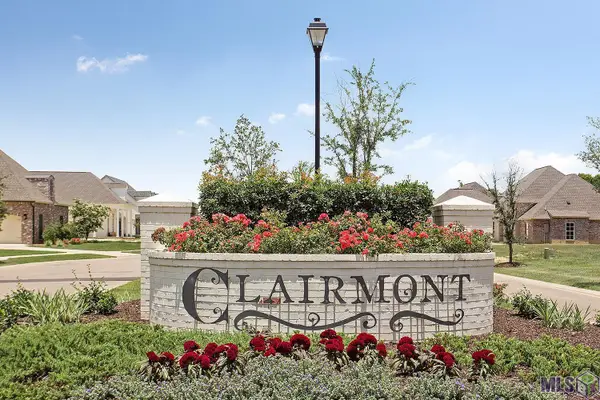 72 Rue Lierre, Zachary, LA 70791