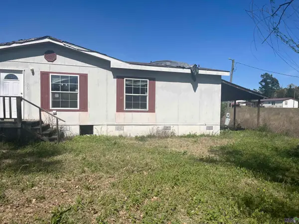 100 Meadow Brook Ln, Farmerville, LA 71241