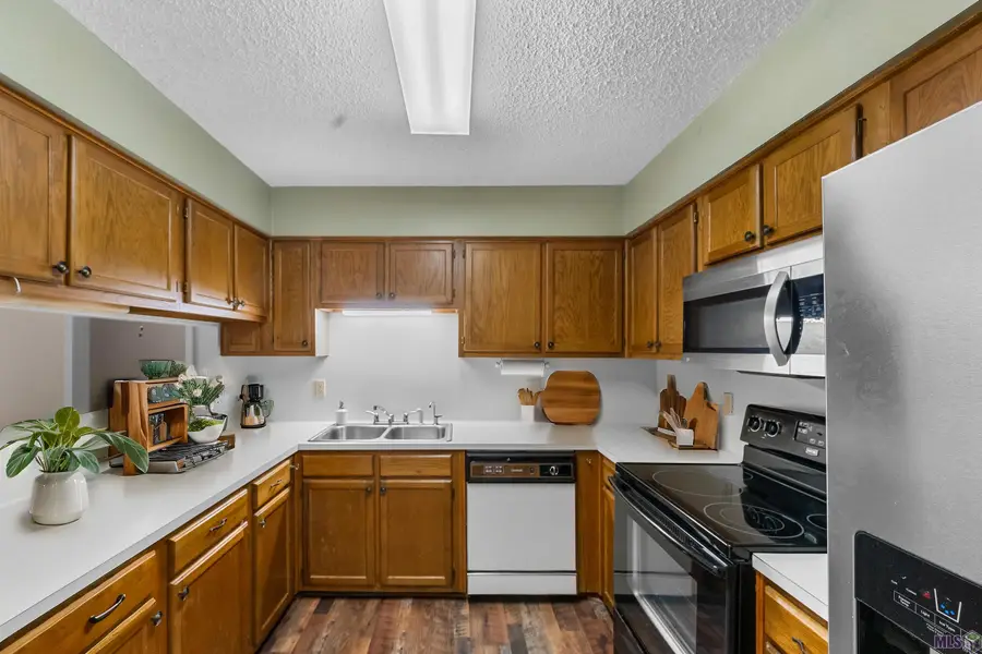5323 Blair Ln #V-206, Baton Rouge, LA 70809 - Image #2