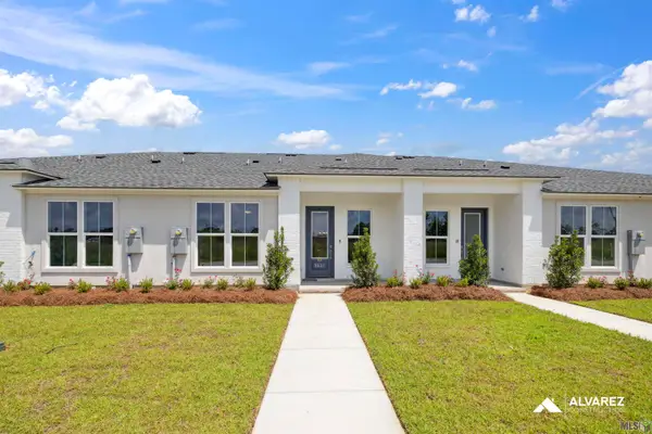 5631 Emmie Dr #B2, Zachary, LA 70791