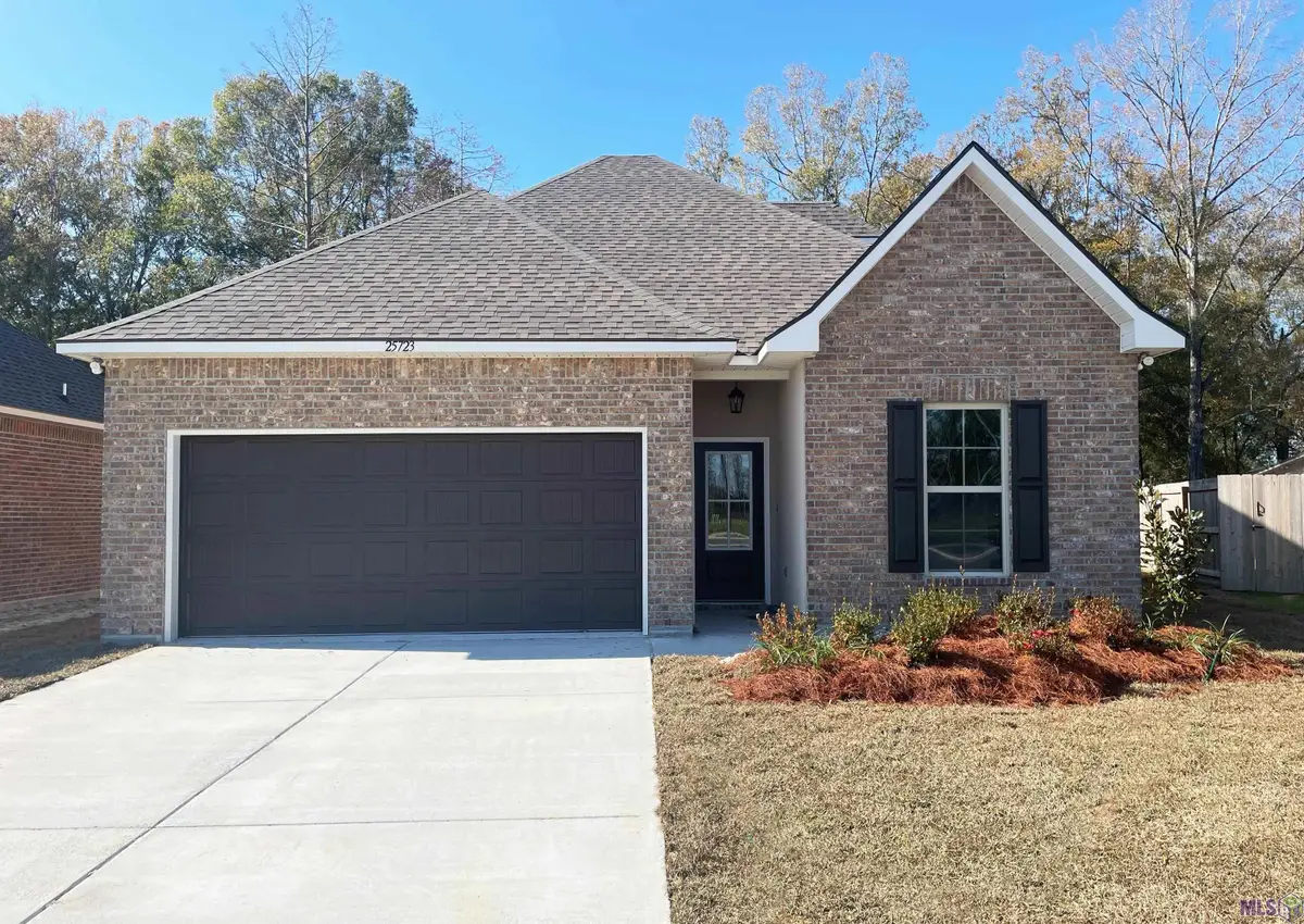 25723 Tarver Dr, Denham Springs, LA 70726 - Image #1