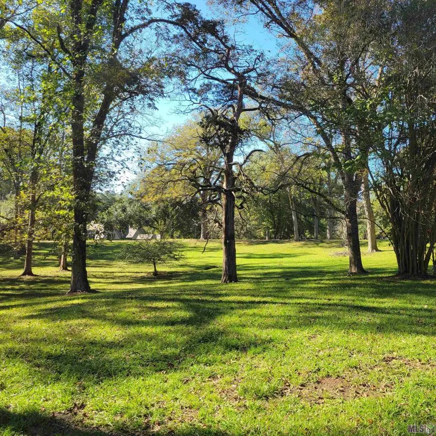 7 Heather Dr, Natchez, MS 39120 - Image #2