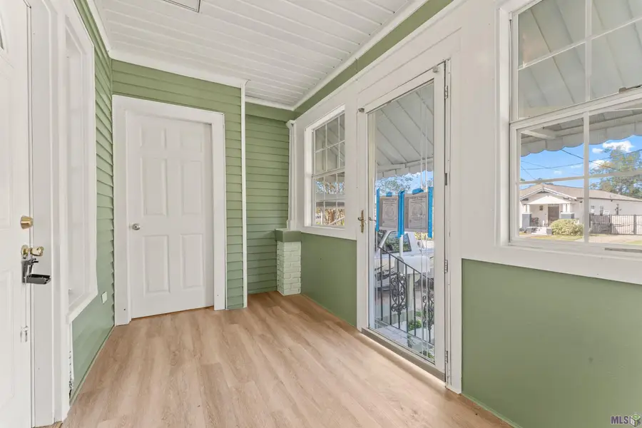 2434 Wisteria St, New Orleans, LA 70122 - Image #2