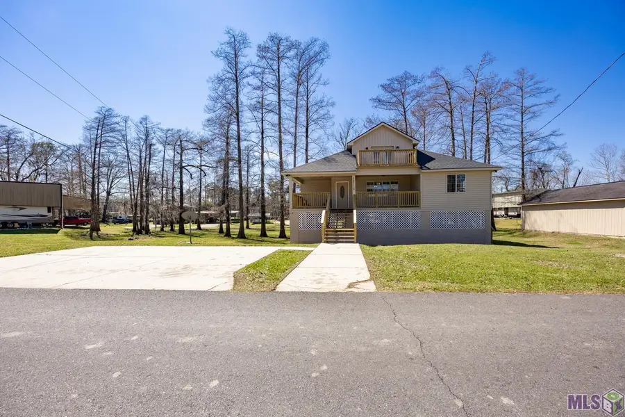 18210 Cooper St, Port Vincent, LA 70726 - Image #2