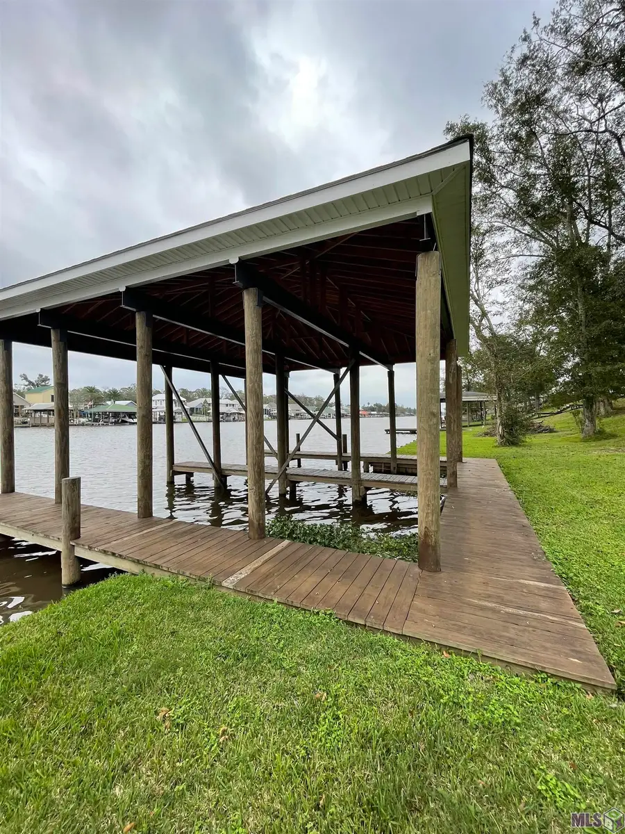 12300 River Highlands, Saint Amant, LA 70774 - Image #3