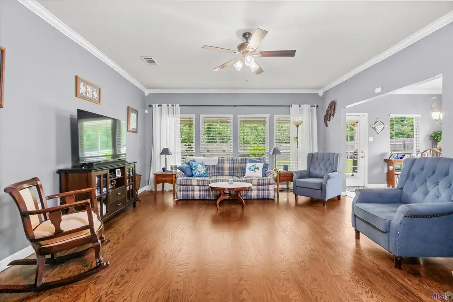 43201 Sycamore Bend Ave, Gonzales, LA 70737 - Image #3