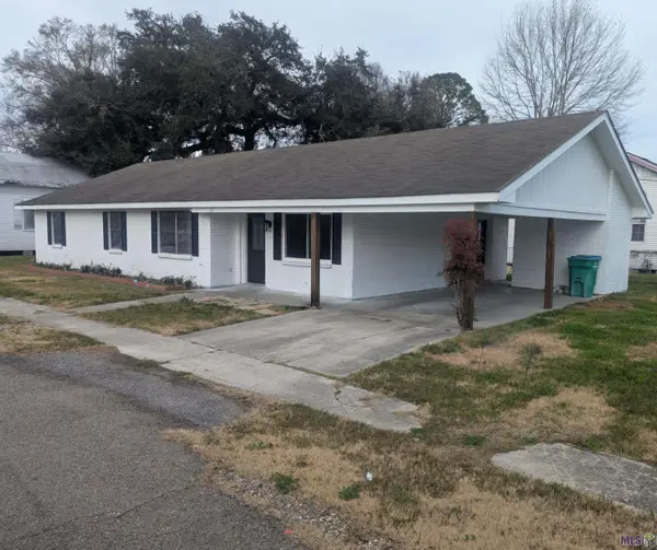 300 Philosopher Street, Napoleonville, LA 70390