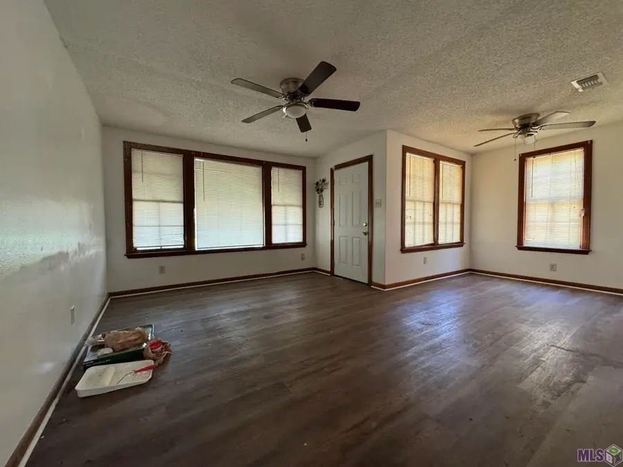 1974 Rhodes Ave, Baton Rouge, LA 70802 - Image #2