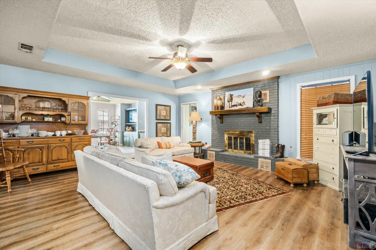 5853 Hickory Ridge Bl, Baton Rouge, LA 70817 - Image #1