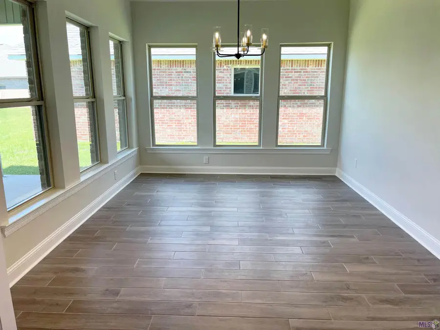 6531 Estuary Dr, Gonzales, LA 70737 - Image #2