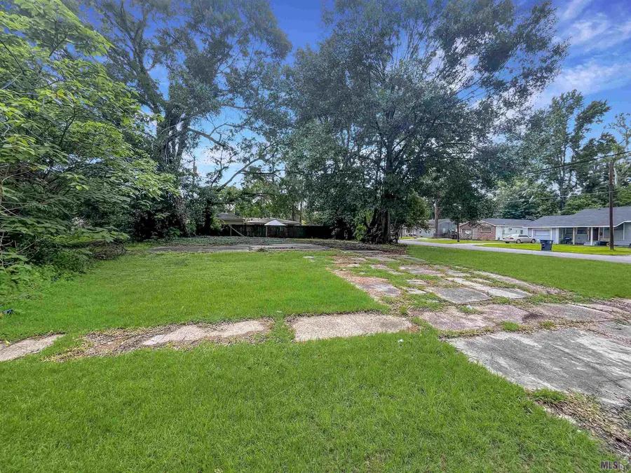 4769 E Dayton Ct, Baton Rouge, LA 70805 - Image #2