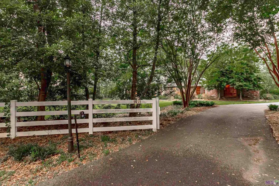 9611 Barringer Foreman Rd, Baton Rouge, LA 70809 - Image #2