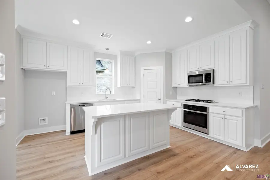 3043 Creekmere Ln, Baton Rouge, LA 70810 - Image #3