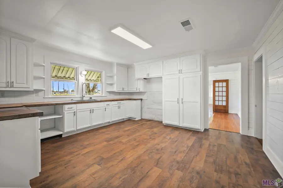 8400 Main St, Sorrento, LA 70778 - Image #2