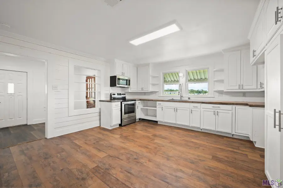 8400 Main St, Sorrento, LA 70778 - Image #3