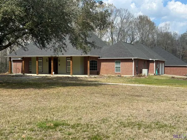 2907 La Hwy 966, St. Francisville, LA 70775