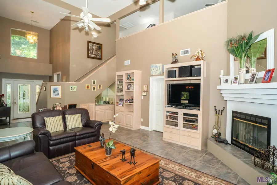 13314 Bayou Terrace Dr, Saint Amant, LA 70774 - Image #3