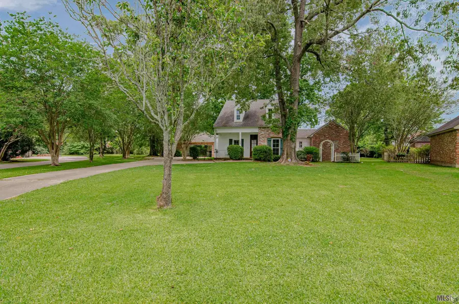 14513 N Majestic Oaks Pl, Baton Rouge, LA 70810 - Image #3