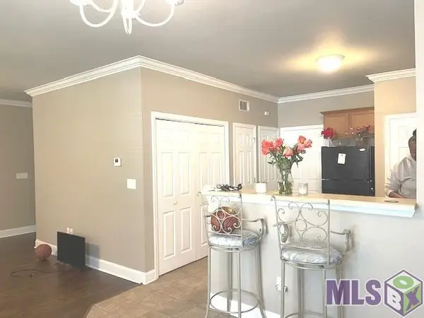 900 Dean Lee Dr #1006, Baton Rouge, LA 70820