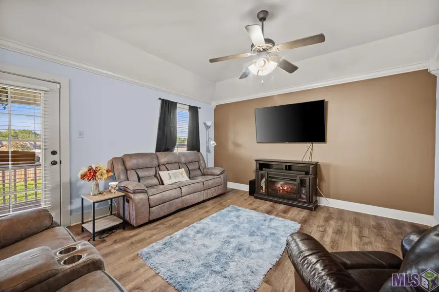 15155 La Hwy 44 #10B, Gonzales, LA 70737 - #3