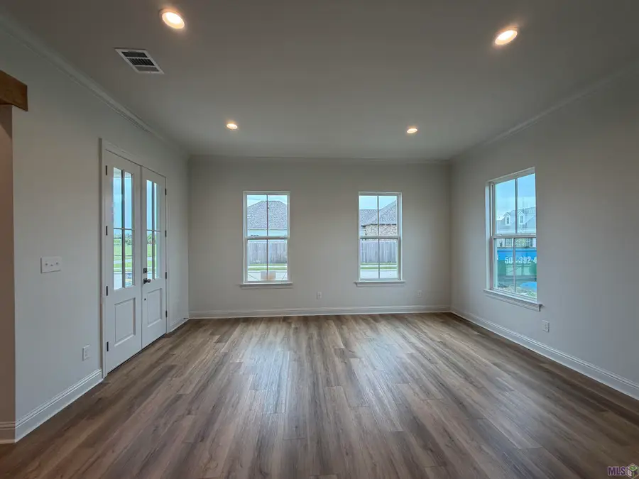 205 Queens Way, Thibodaux, LA 70301 - Image #2