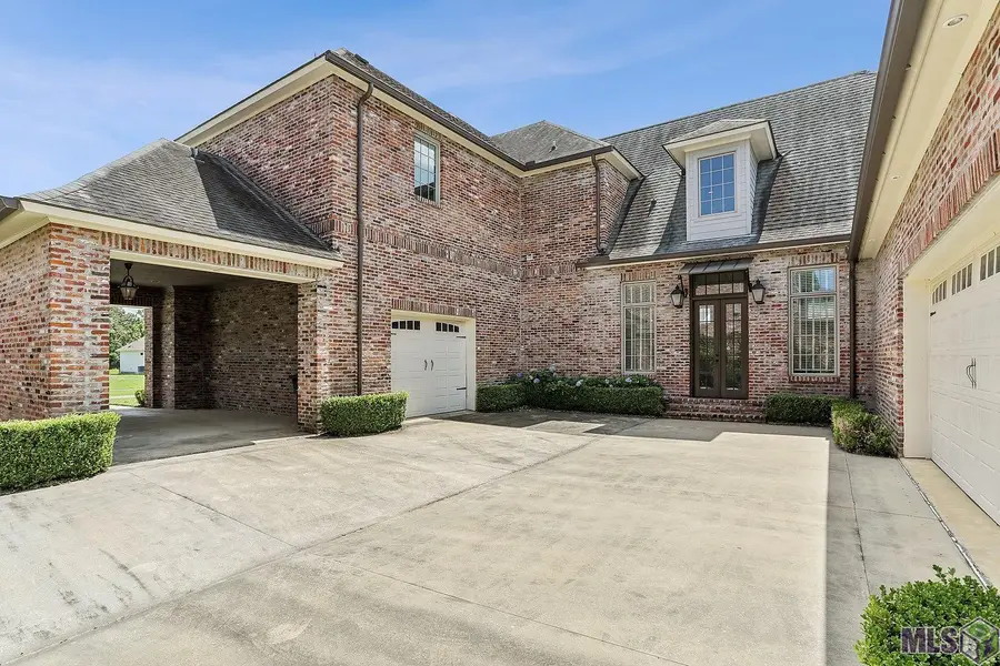 13013 W Waterside Dr, Baton Rouge, LA 70818 - Image #3