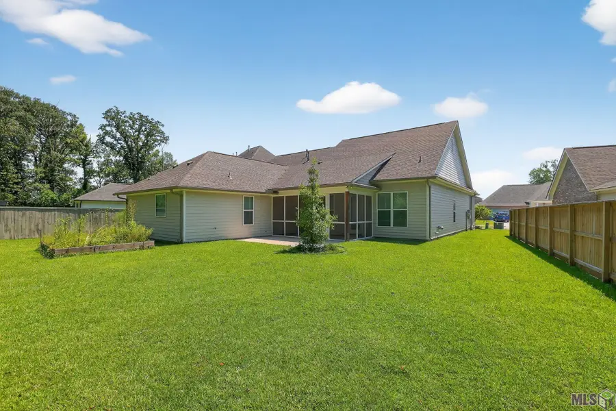 13174 Elissa Ln, Baton Rouge, LA 70818 - Image #2
