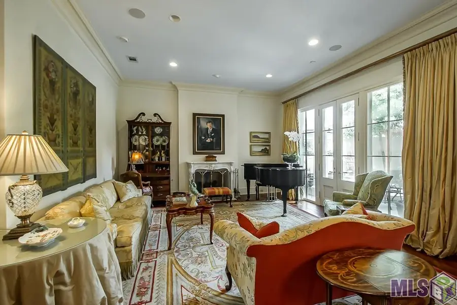 3109 E Lakeshore Dr, Baton Rouge, LA 70808 - Image #3