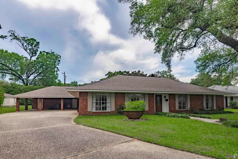 3616 S Lakeshore Ave, Baton Rouge, LA 70808 - Image #2