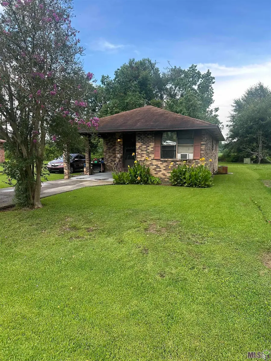 8542 Bayou Run Dr, New Roads, LA 70760 - Image #2