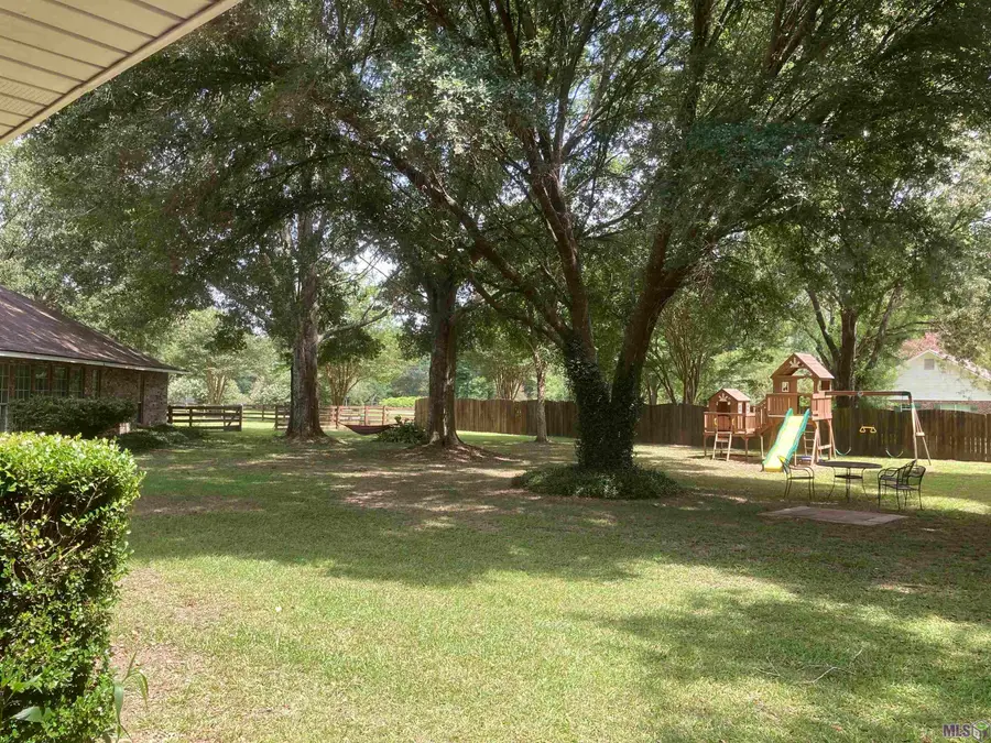 1343 Holly Dr, Slaughter, LA 70777 - Image #3