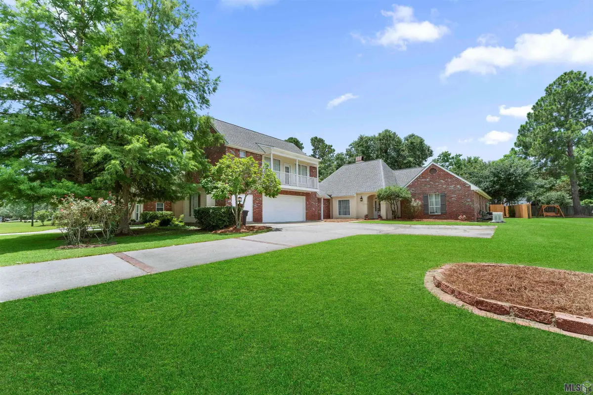 6226 Double Tree Dr, Baton Rouge, LA 70817 - Image #1