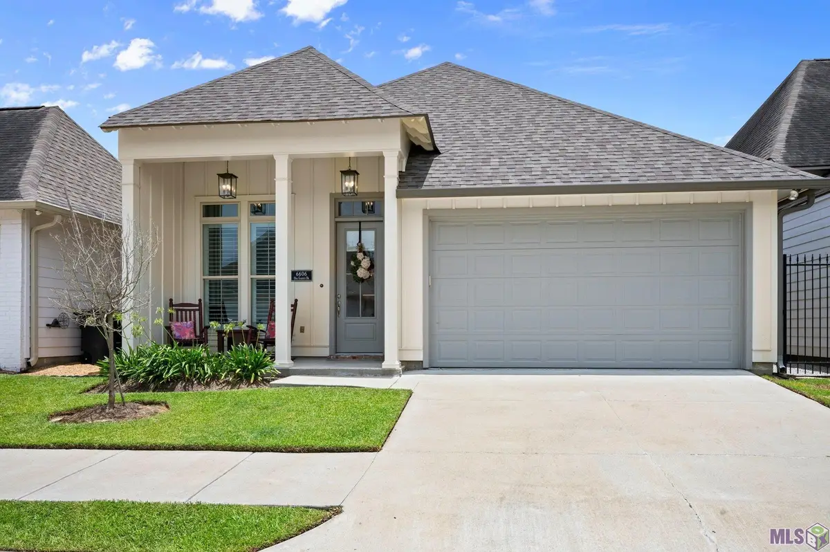 6606 Oak Garden Dr, Baton Rouge, LA 70816 - Image #1