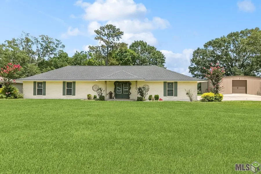 14122 Forest Heights Rd, Gonzales, LA 70737 - Image #2