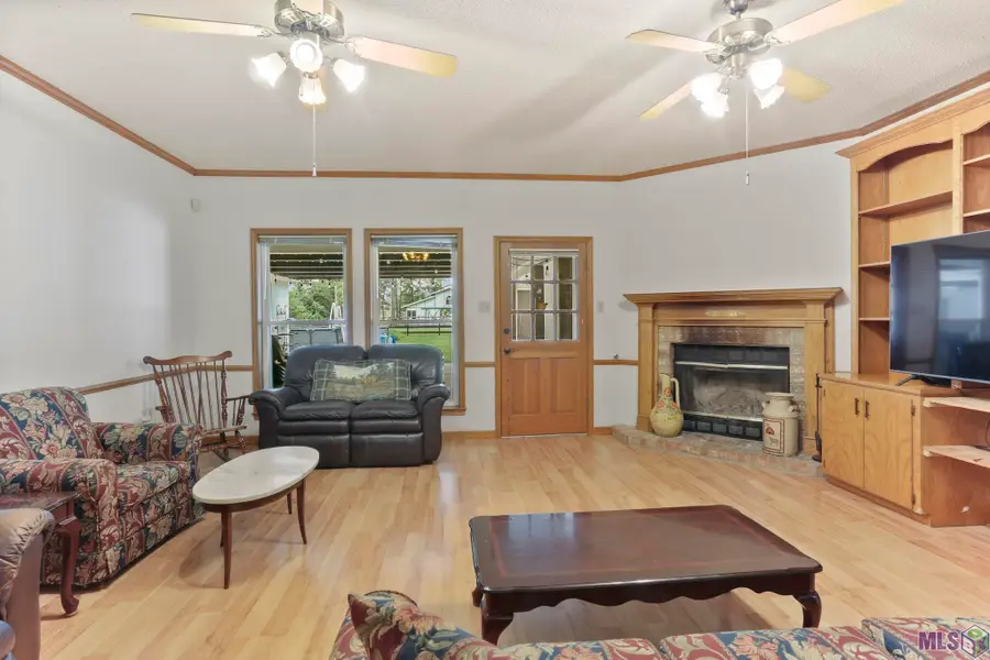 22185 Hoo Shoo Too Rd, Baton Rouge, LA 70817 - Image #3