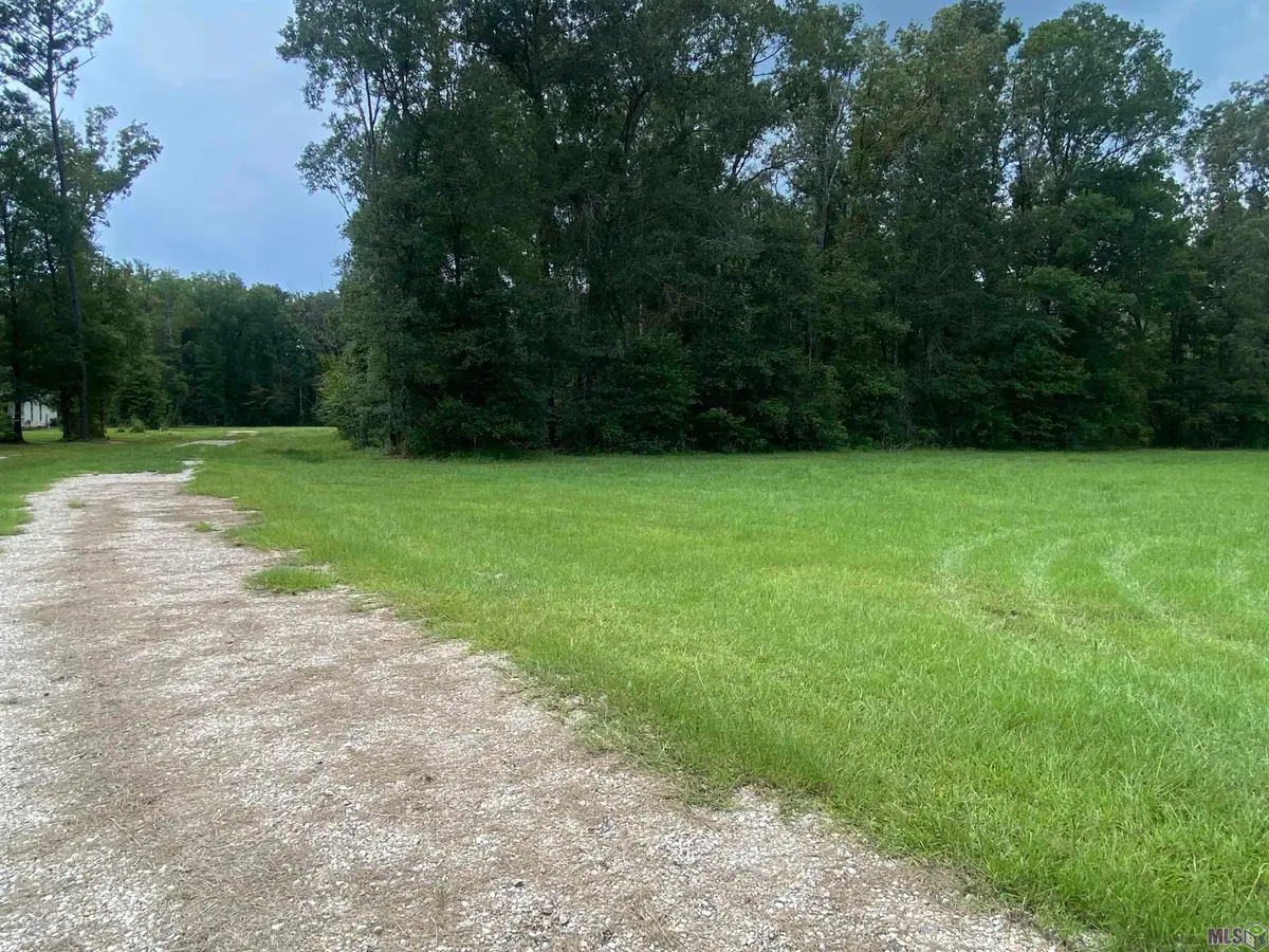 11656 Brown Rd, Denham Springs, LA 70726 - Image #1