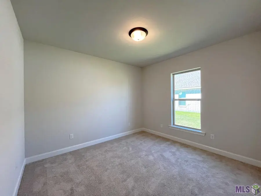 1606 Old Tucson Ave, Zachary, LA 70791 - Image #3