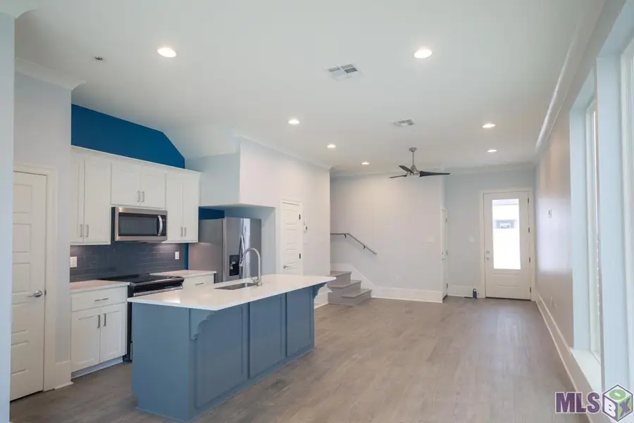 2010 Red Stick Dr, Baton Rouge, LA 70816 - Image #2