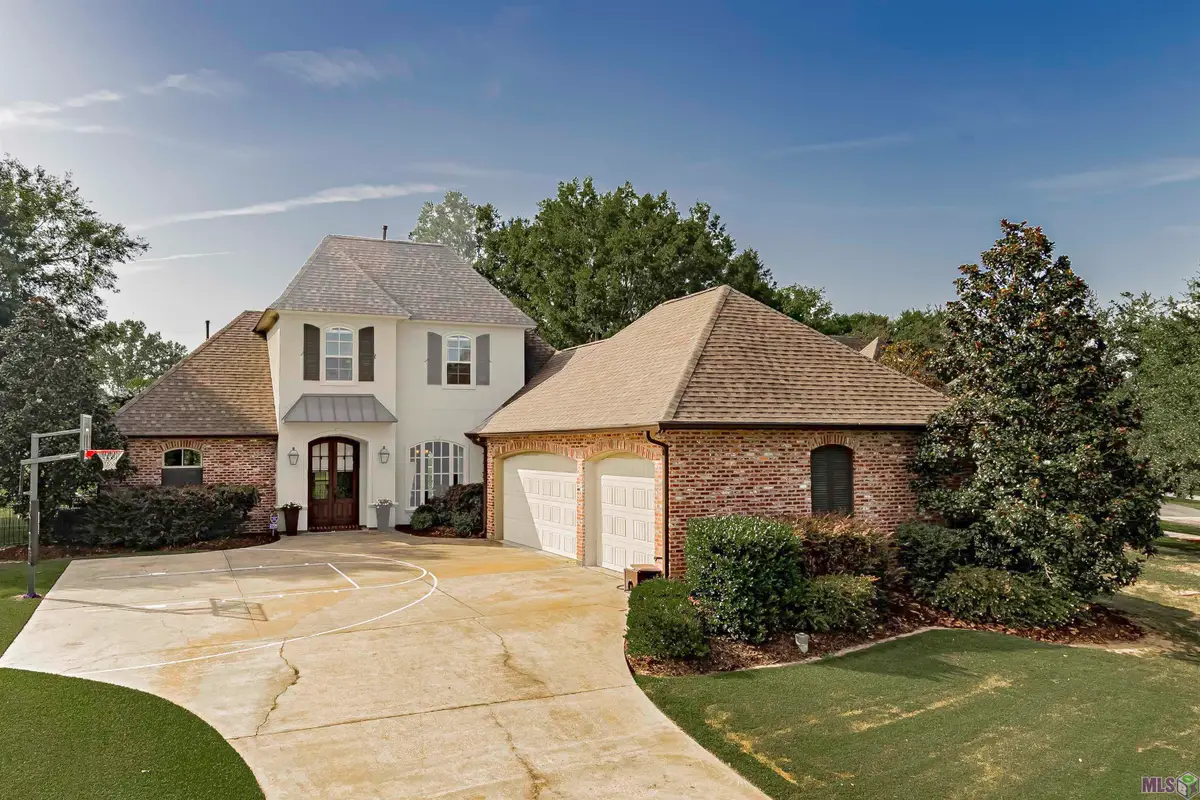 2706 Carnoustie Dr, Zachary, LA 70791 - Image #1