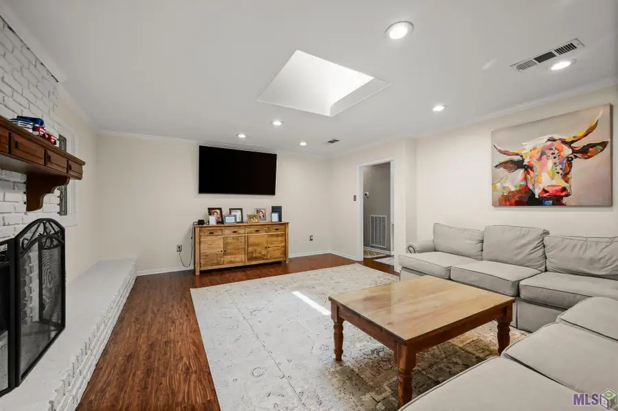 4920 Woodlyn Dr, Baton Rouge, LA 70816 - Image #2