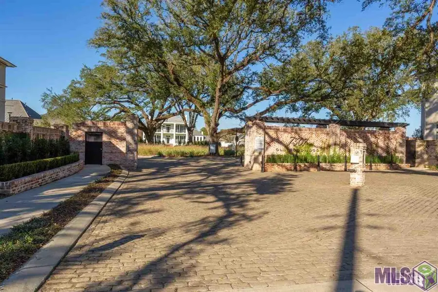 716 Adelia Ln, Baton Rouge, LA 70806 - Image #2