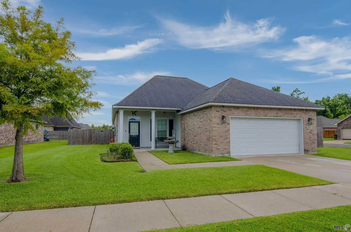 1515 S Gonzales Trace Ave, Gonzales, LA 70737 - Image #1