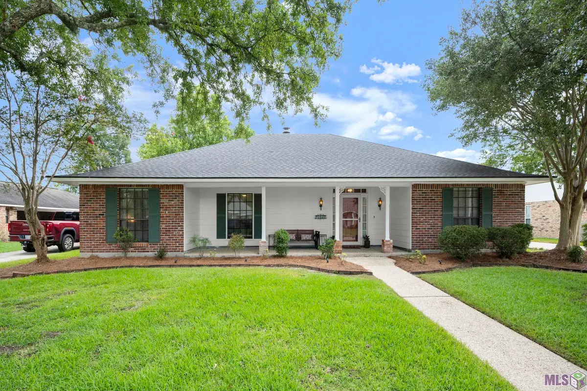 16058 Chantilly Ave, Baton Rouge, LA 70817 - Image #1