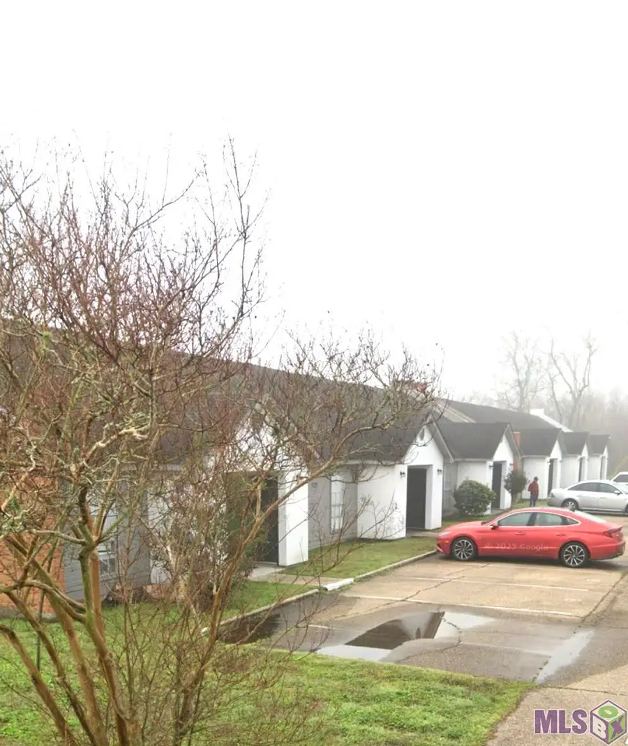 9131 Ridge Pecan Dr, Baton Rouge, LA 70810 - Image #2