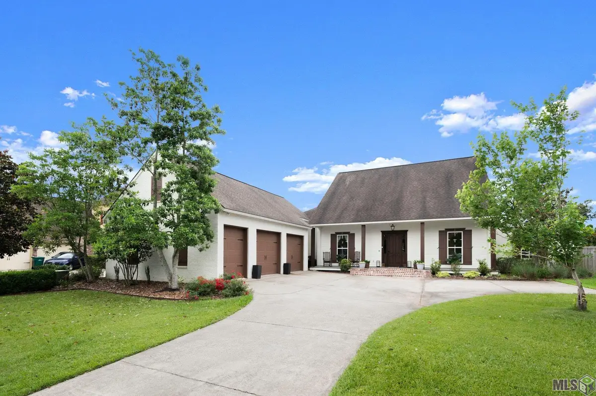 1684 Royal Troon Ct, Zachary, LA 70791 - Image #1