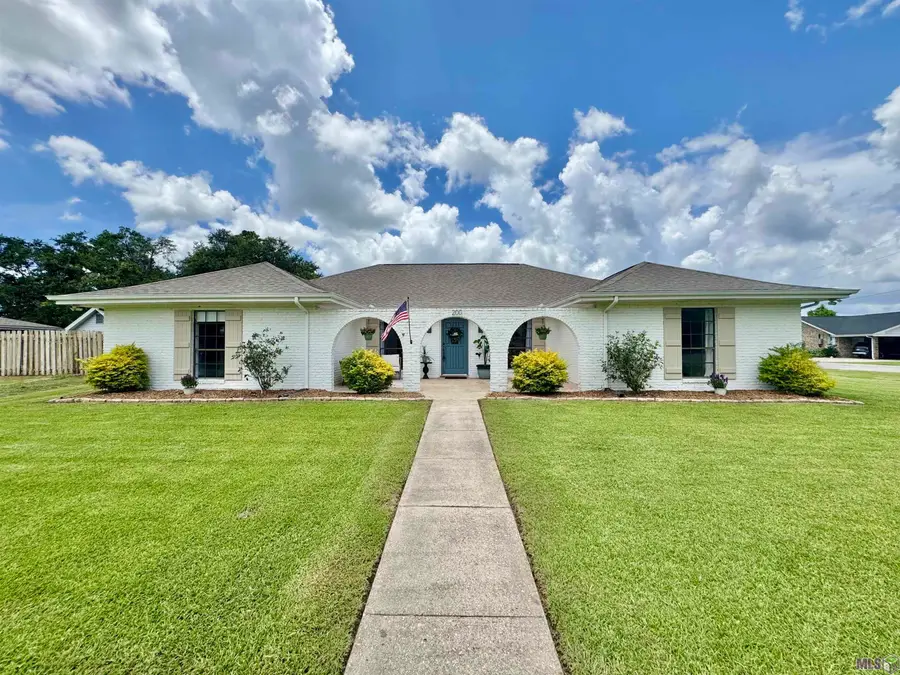 200 Wintergreen Street, Thibodaux, LA 70301 - Image #2