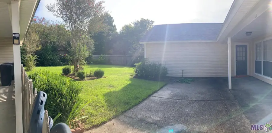 5242 River Meadow Dr, Baton Rouge, LA 70820 - Image #3